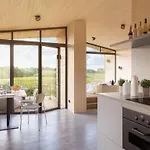 Ferienhaus Treehouse Weissenhaeuser