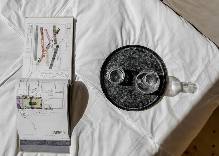 Treehouse Weissenhaeuser * Wangels